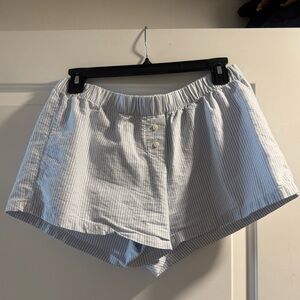 Brandy Melville Blue and White Bermuda Shorts